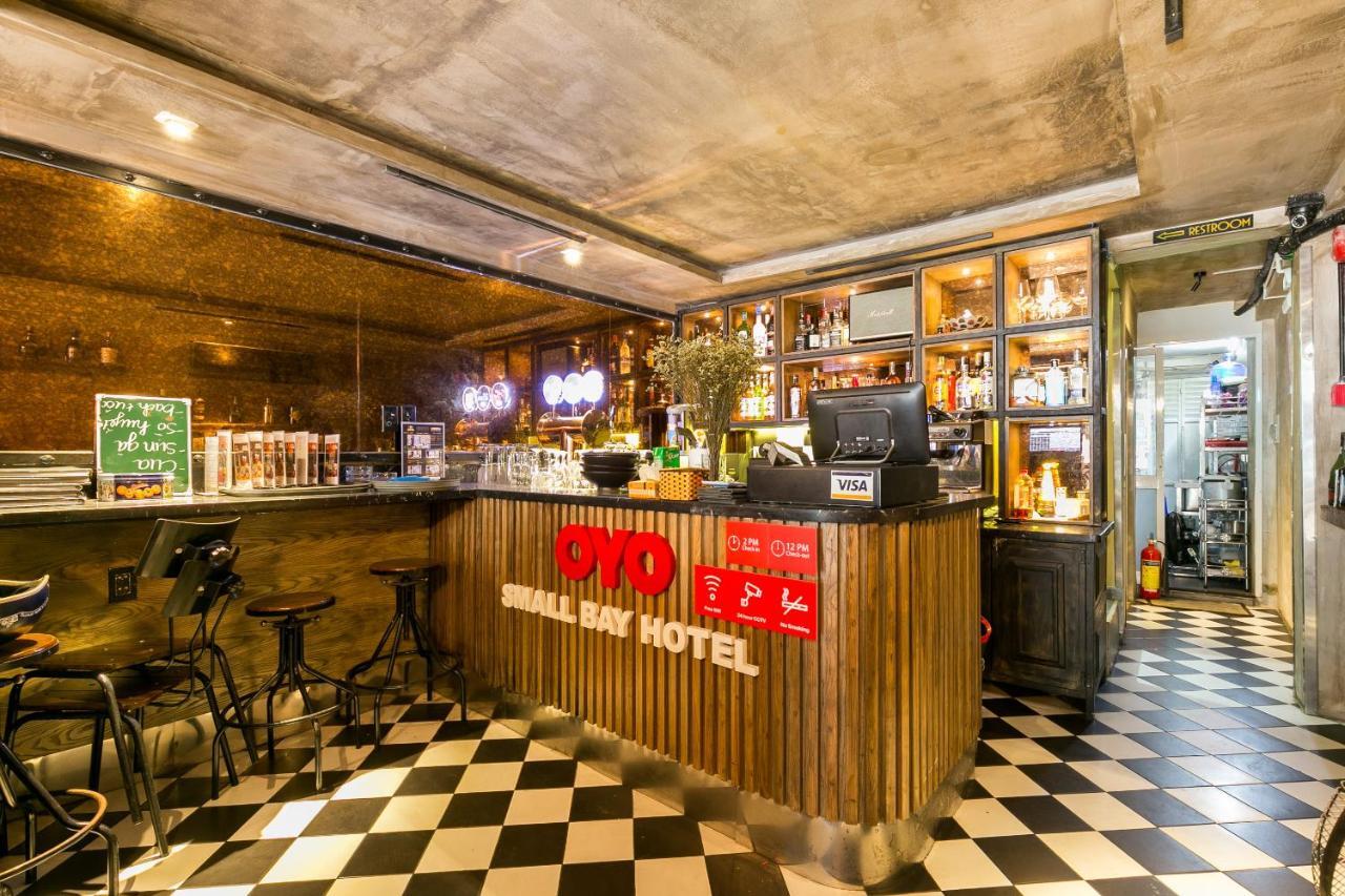 Oyo 438 Small Bay Hotel Ho Chi Minh City Bagian luar foto