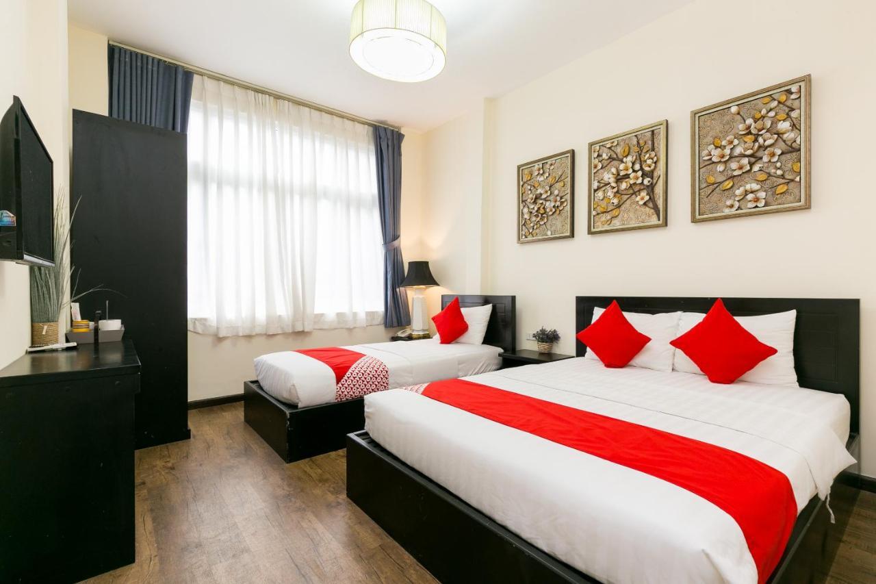 Oyo 438 Small Bay Hotel Ho Chi Minh City Bagian luar foto
